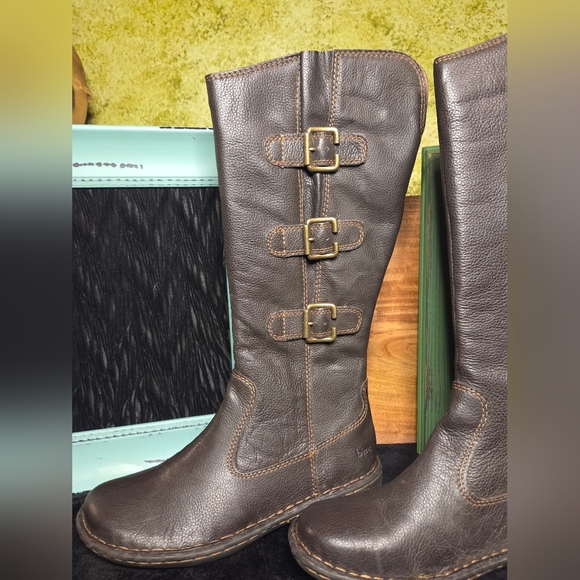 NWT Born Dark Brown Mahogany 'LORA' Leather Moto Boots (In The Box) Sz 8/39 - Picture 4 of 12